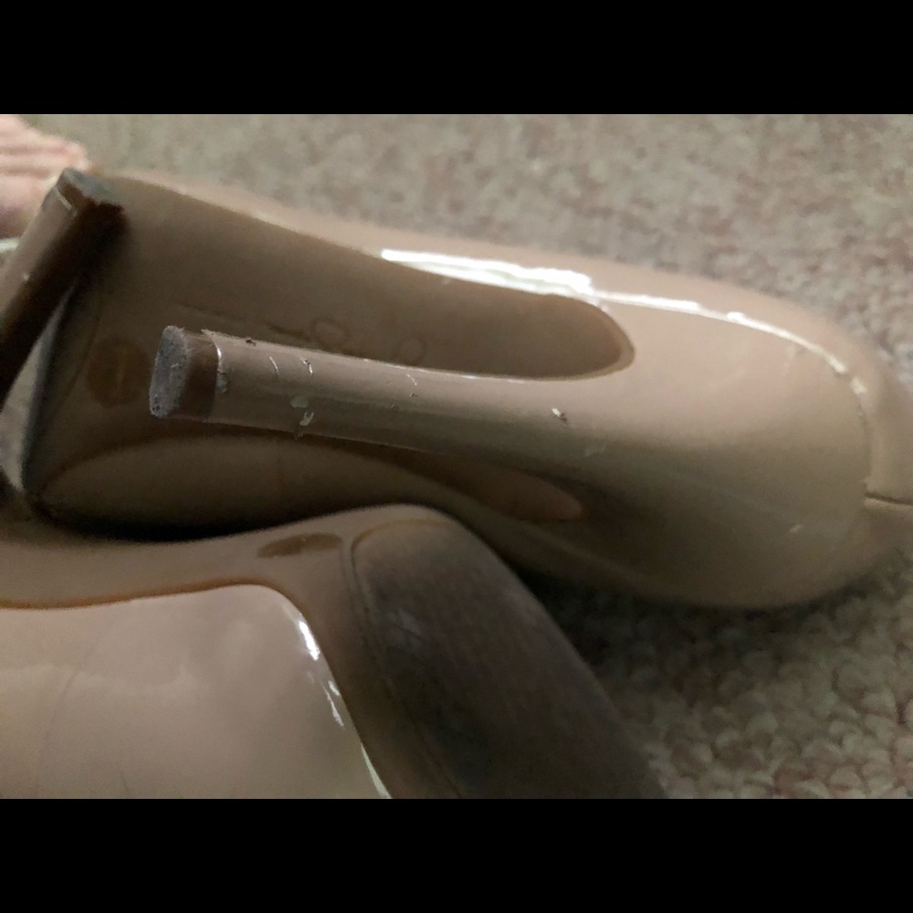 Jessica Simpson Nude Heels - Picture 4 of 4